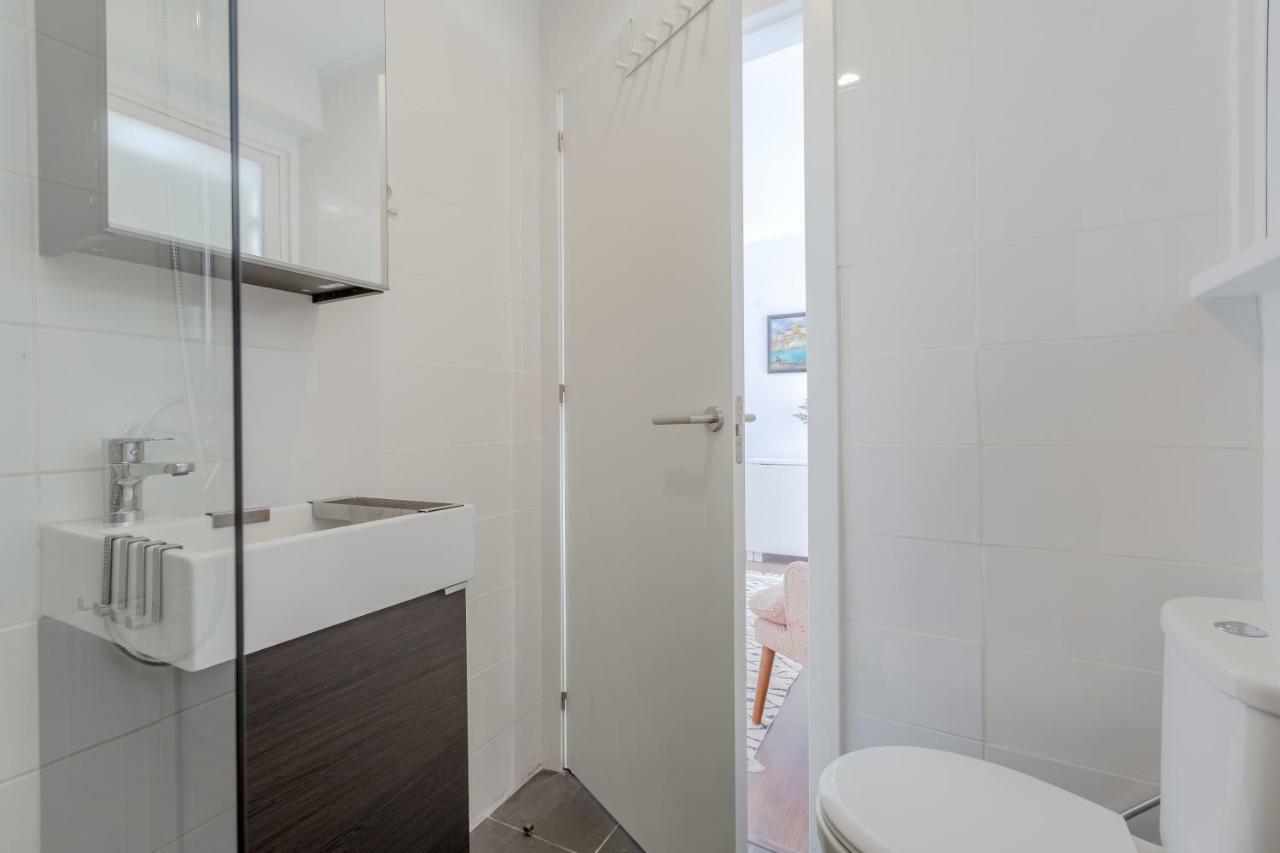 Sunny Apartment With Patio, By Timecooler Lisboa Ngoại thất bức ảnh